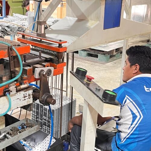 fin press machine